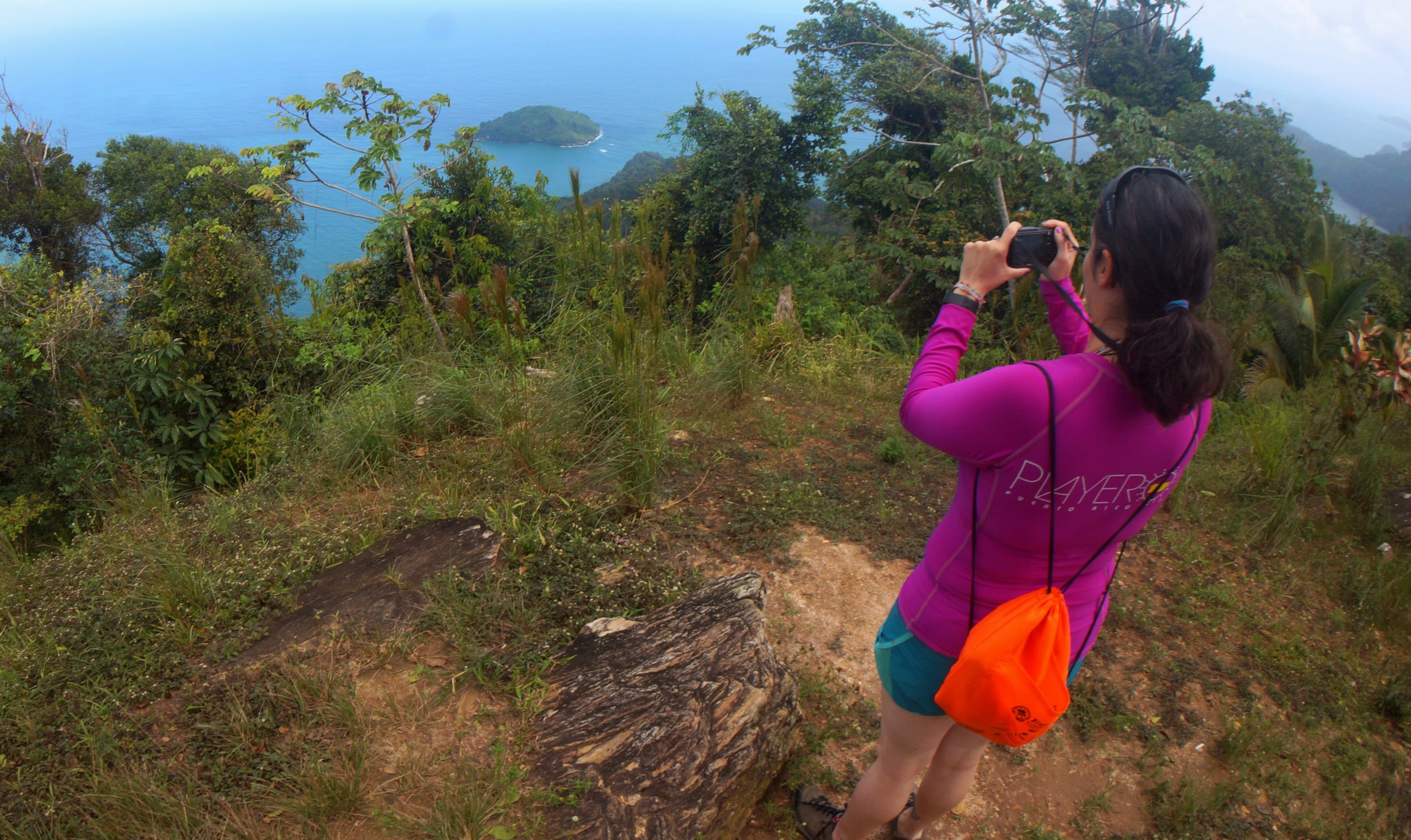 Hike to Sainte Cité Bay